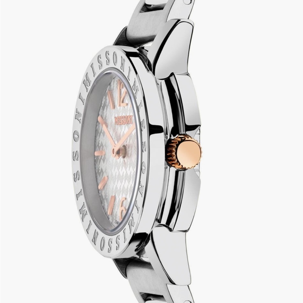 Missoni Women's Interchangeable Strap Watch with Silver or Pink Leather Strap - Picture 6 of 8